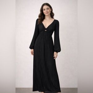 Gilli Black Pleated Long Bell Sleeve Dress